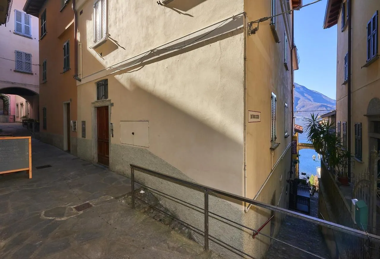 Casa Di Mezzo Holiday home Varenna 0*,